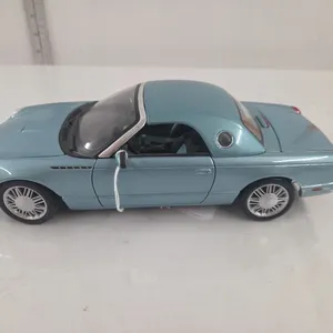 1/18 Ford Thunderbird