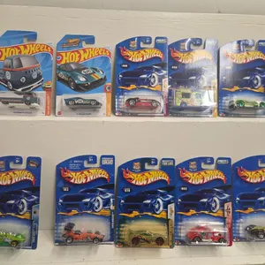 18 - Hot Wheels NIB