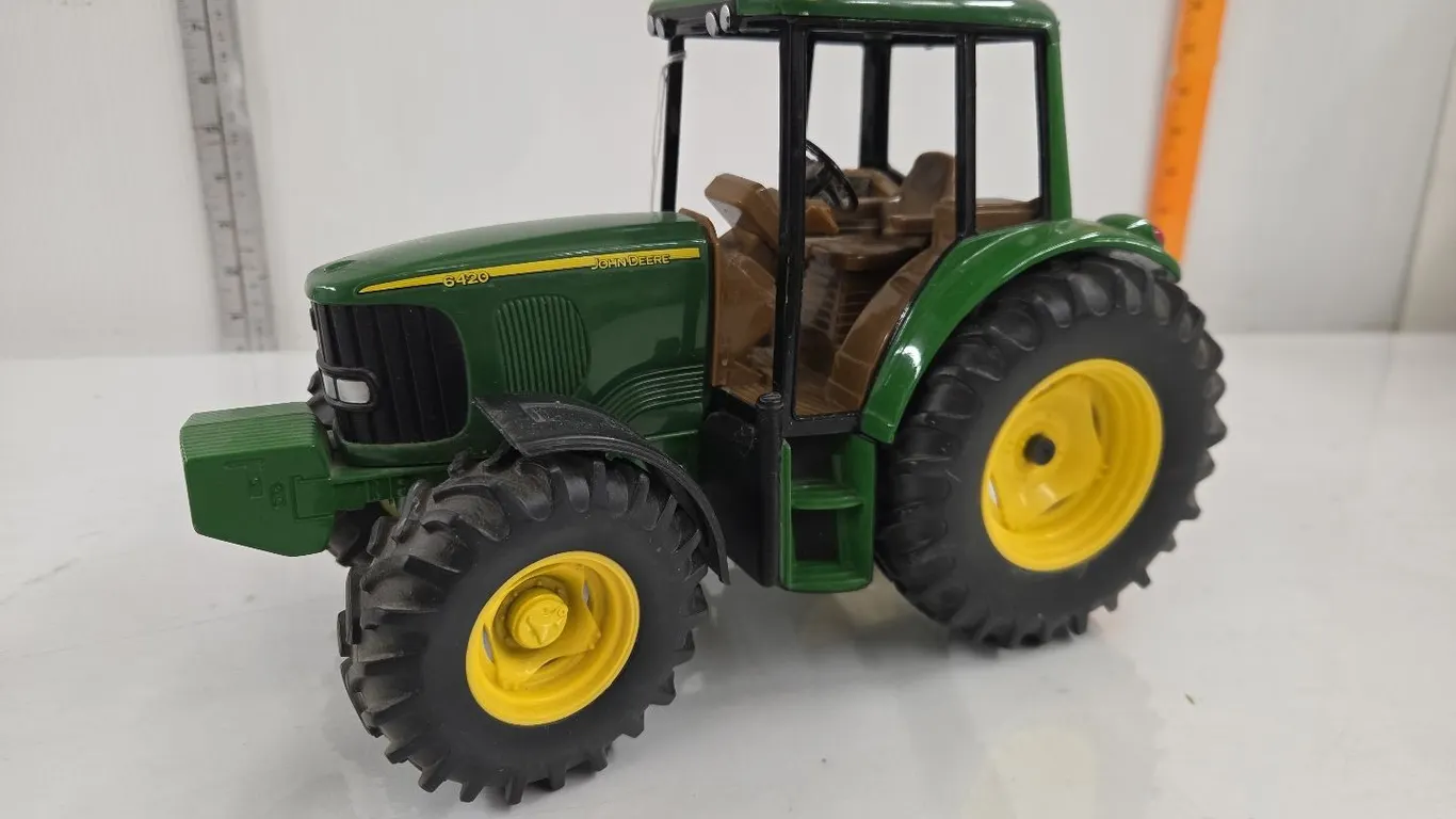 1/16 JD 6420 FWA Tractor