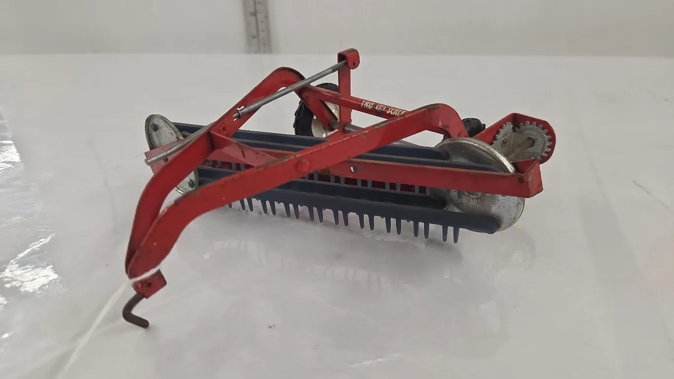 1/16 Tru Scale Hay Rake