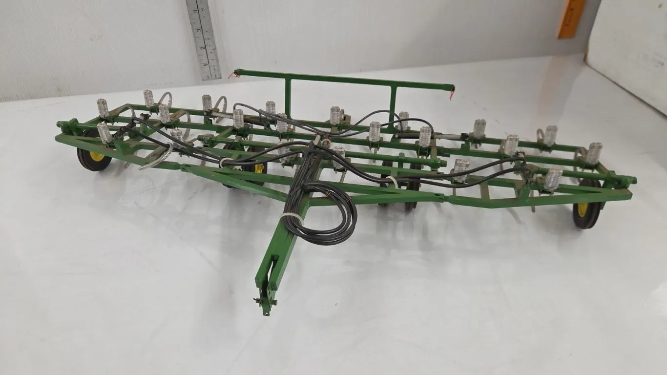 1/16 Custom Built JD Deep Tiller