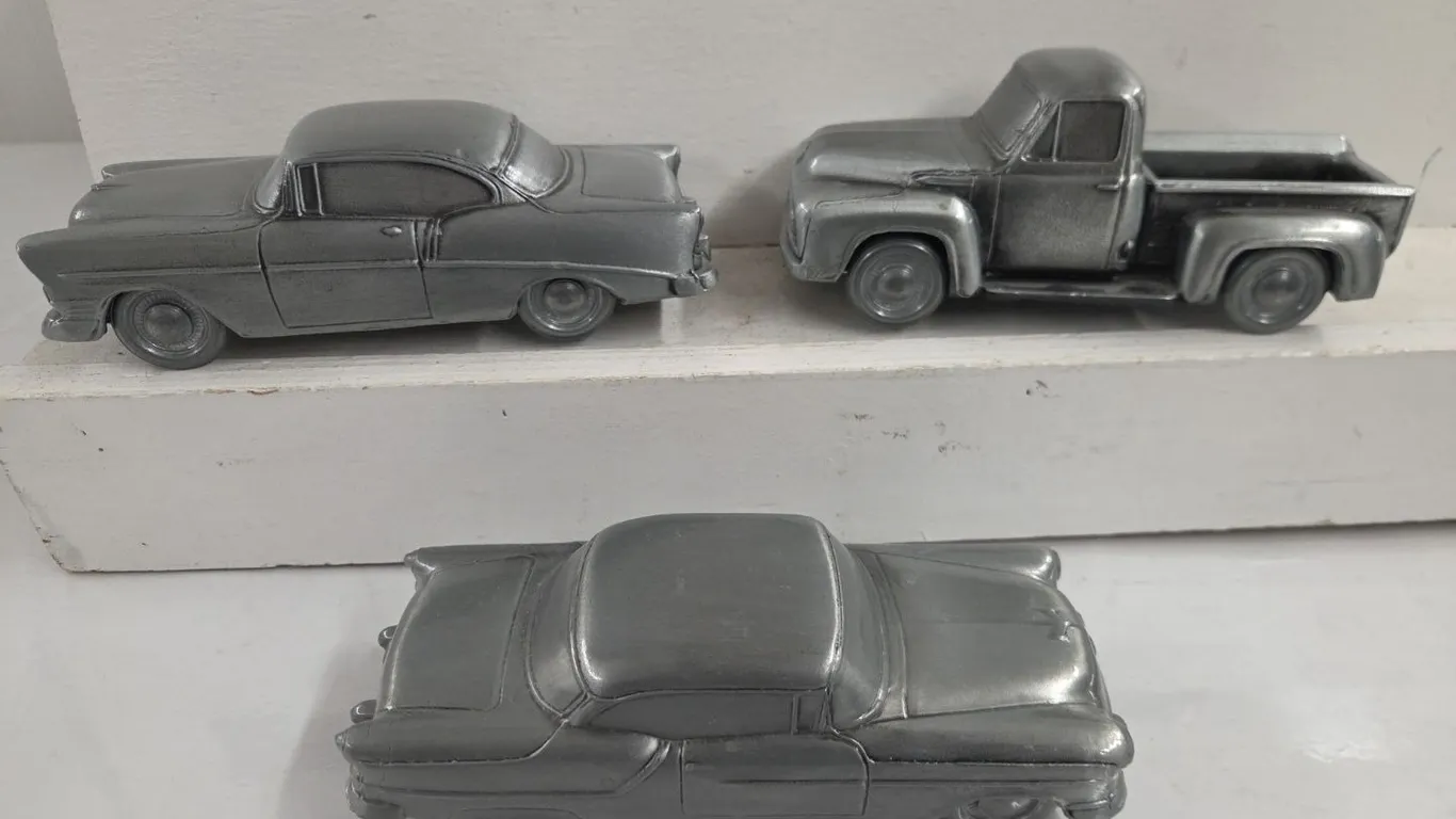 3 - 1974 Banthrico Pewter Banks