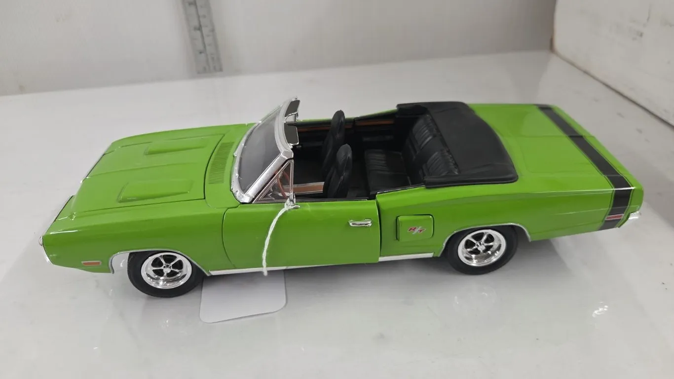 1/18 1970 Dodge Coronet R/T