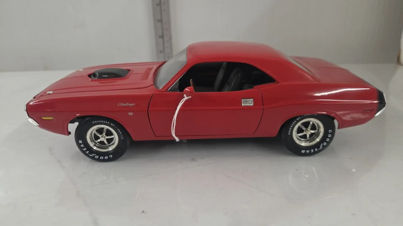 1/18 1970 Dodge Challenger R/T