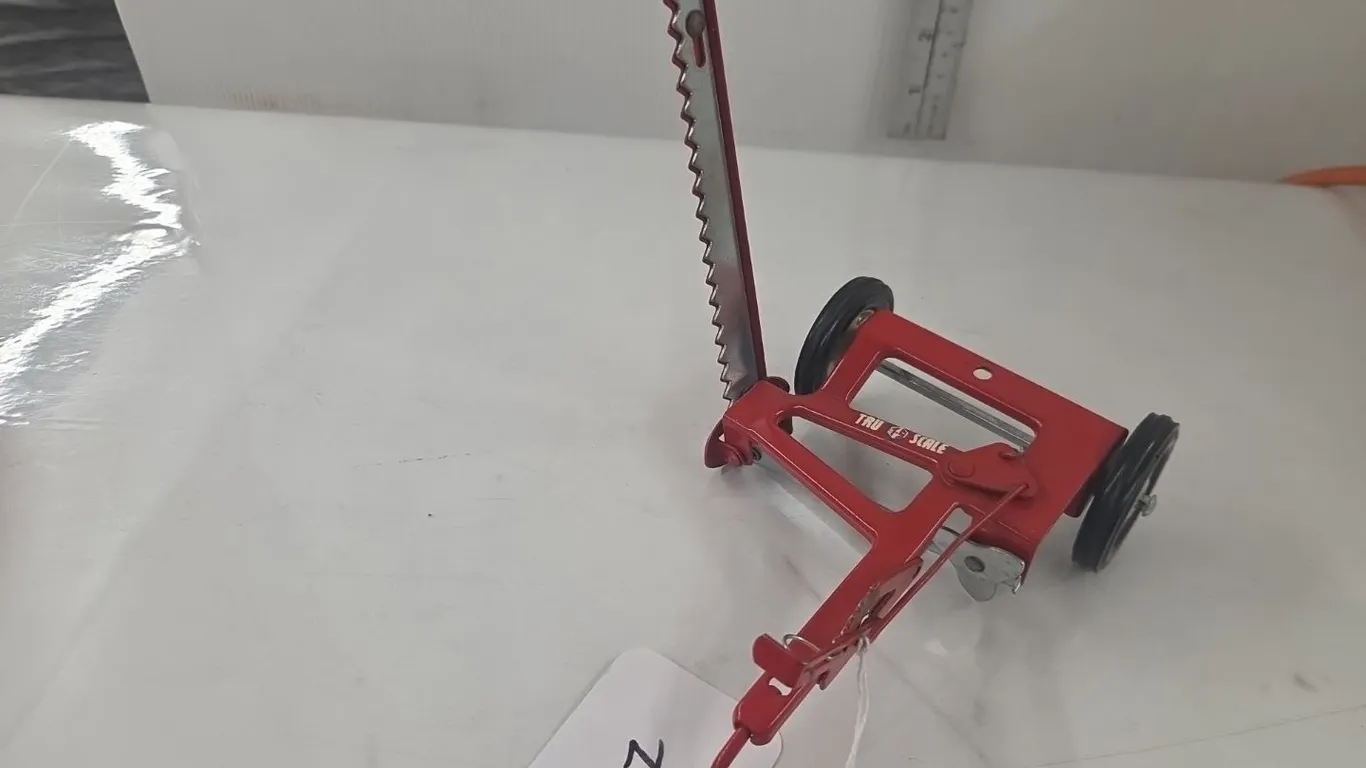 1/16 Tru Scale Sickle Mower