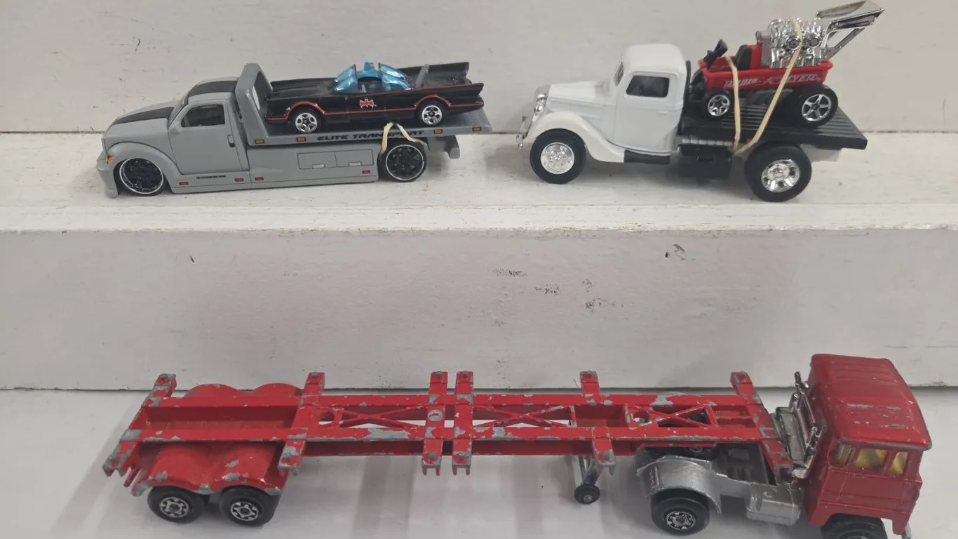 Matchbox Scamwell Truck & Trailer, 1/58 1937 Ford Truck & 1/64 Elite Transport w/ Batmobile