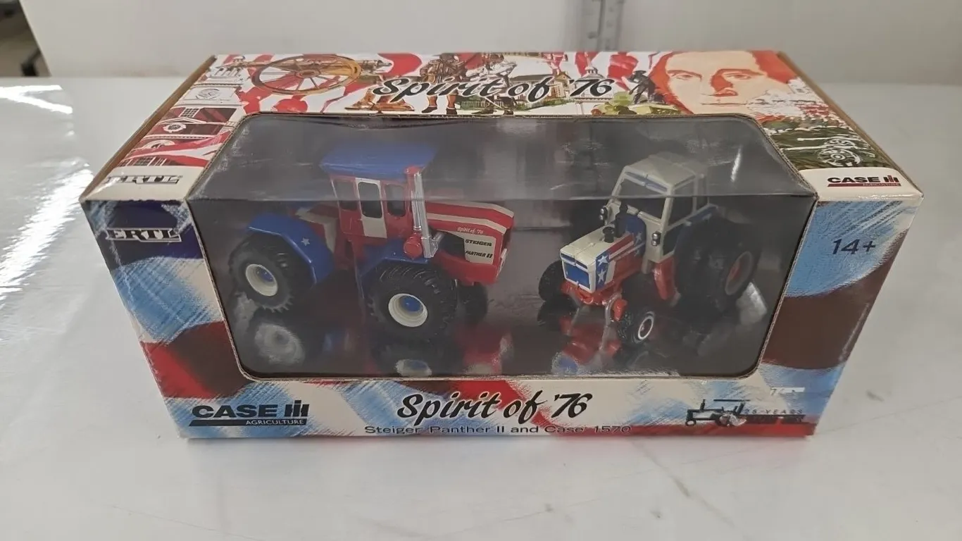 1/64 Case Spirit of 76 Set - Steiger Panther II & Case 1570 - NIB