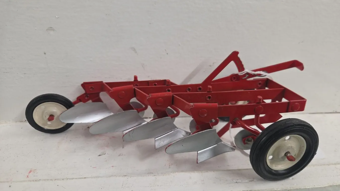1/16 Tru Scale 4 Bottom Plow