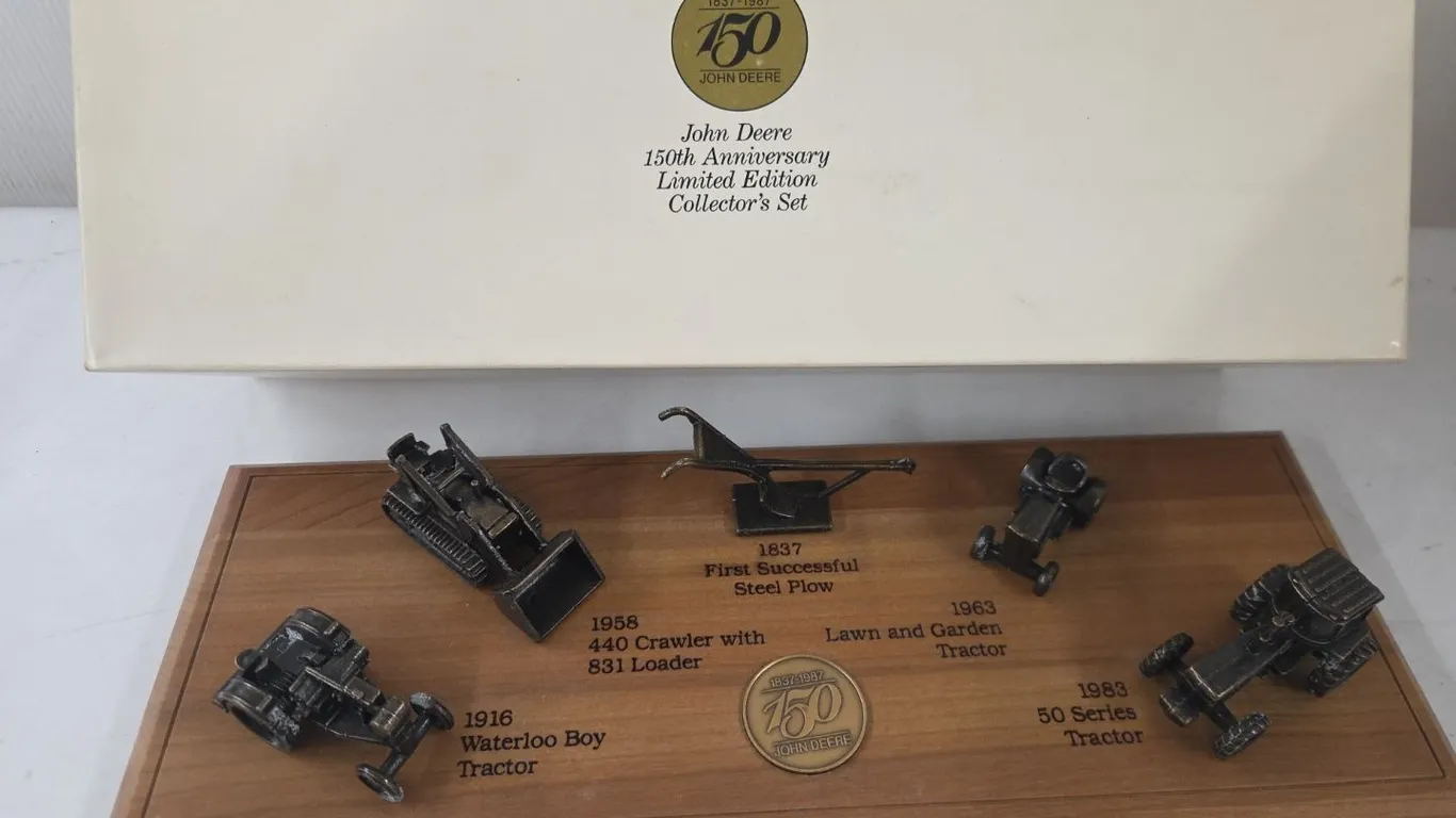 1/64 JD 150th Ann. Ltd. Ed. Set - NIB