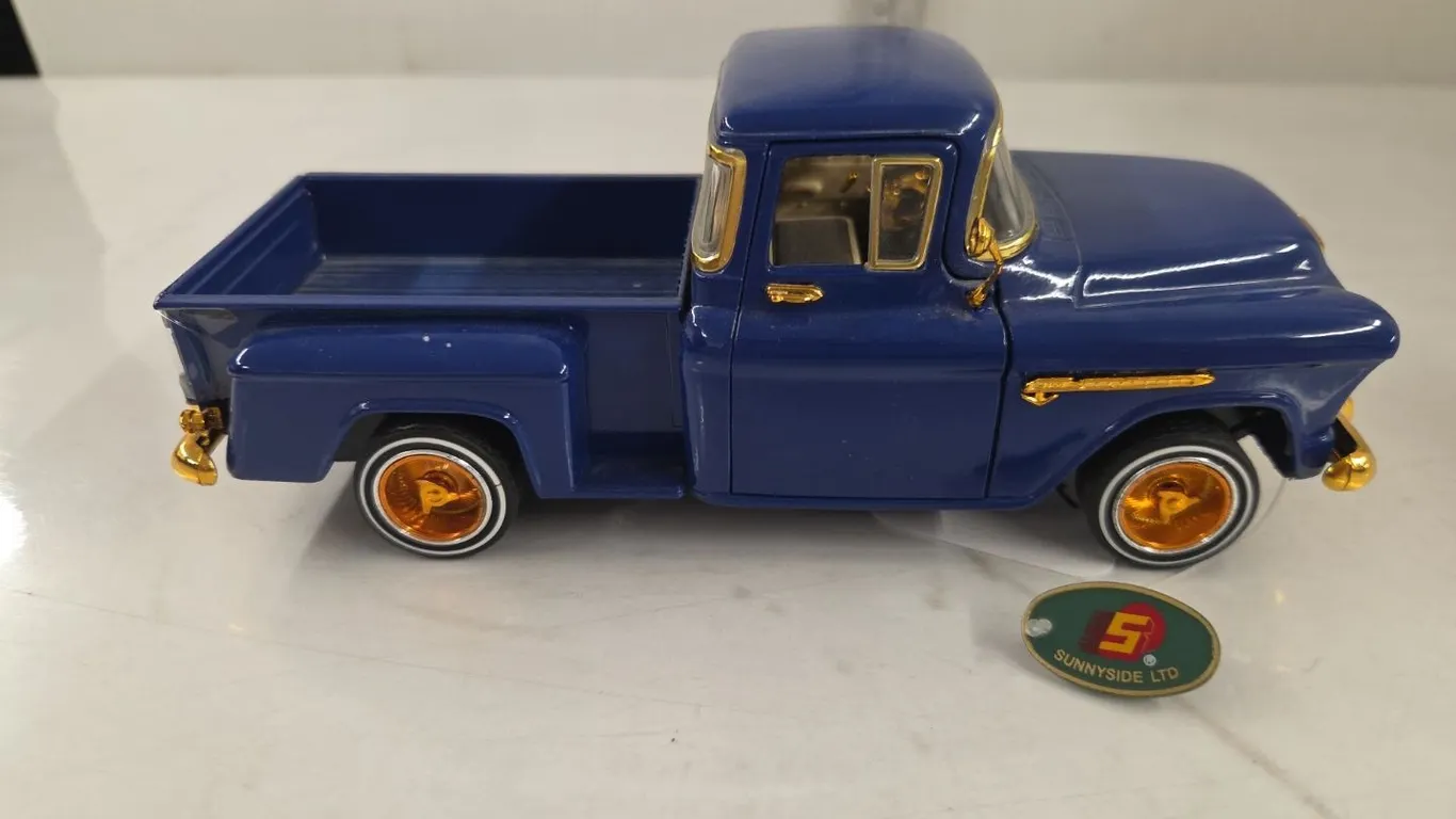 1/24 1955 Chevrolet Stepside Pickup