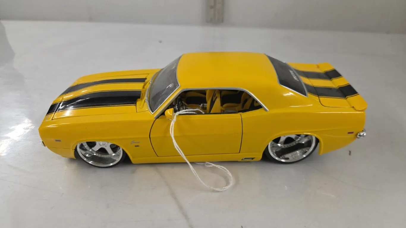 1/24 1969 Chevrolet Camaro SS