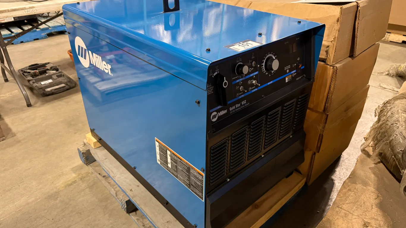 Miller Gold Star 652 CC/DC Welding Power Source