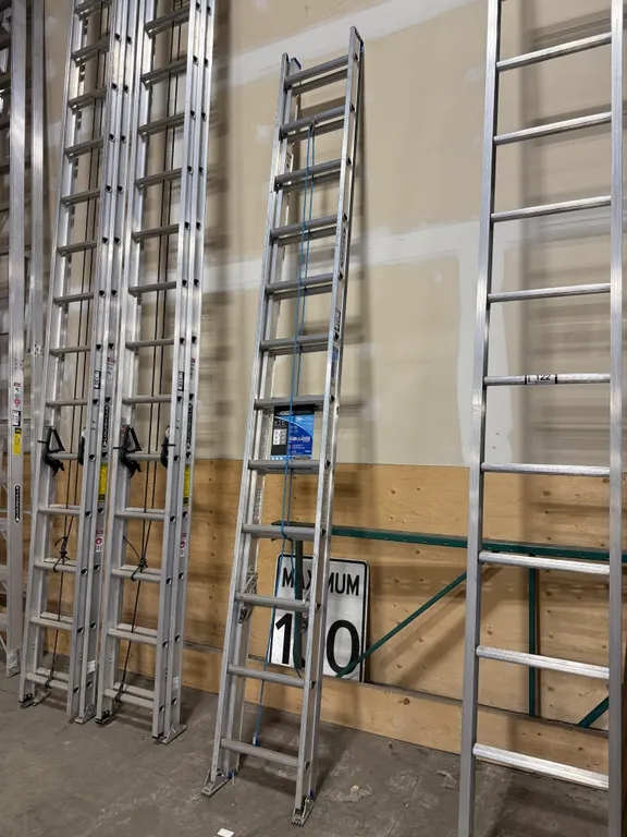 Werner 24’ Aluminum Extension Ladder