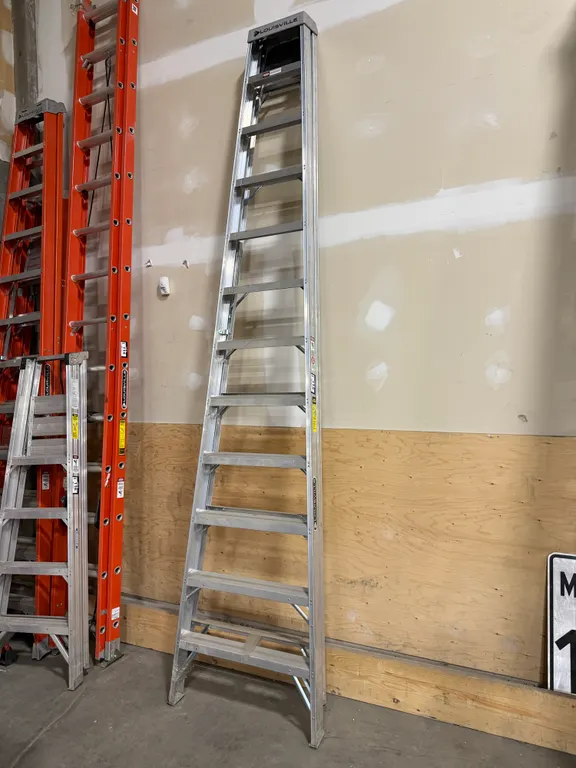 Louisville 12’ Aluminum Step Ladder