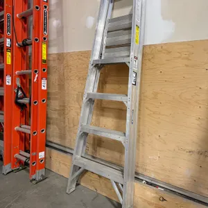 Werner 4’ Aluminum Step Ladder