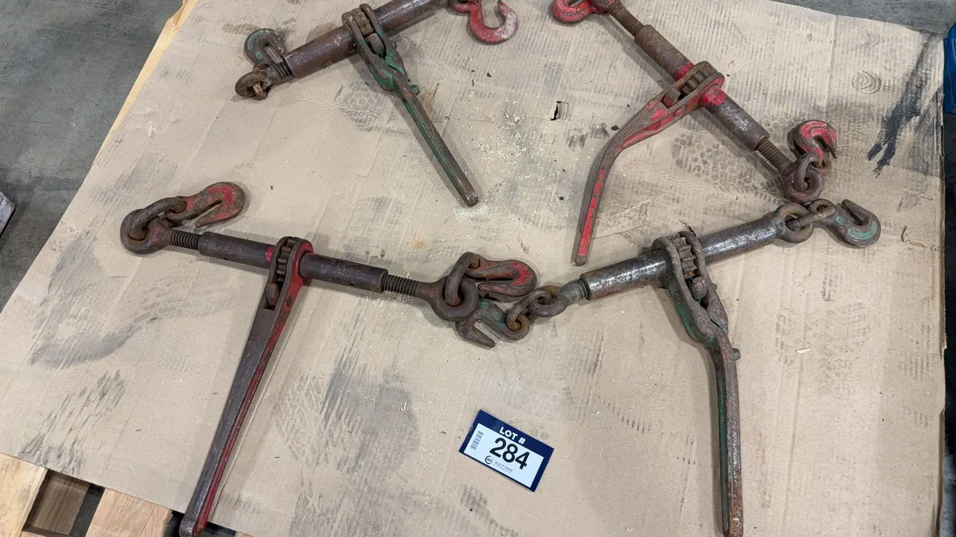 Lot of (4) Ratchet Chain Boomers