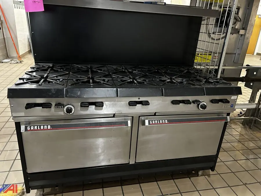 Garland Heavy Duty Propane, 10 Burner Stove/Dual Ovens