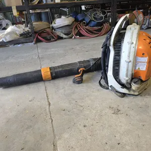 (#2) STIHL BR 600 Backpack Blower