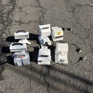 Assorted Halogen Scene Lights