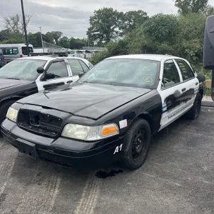 2007 Ford Crown Victoria Sedan/Police Vehicle