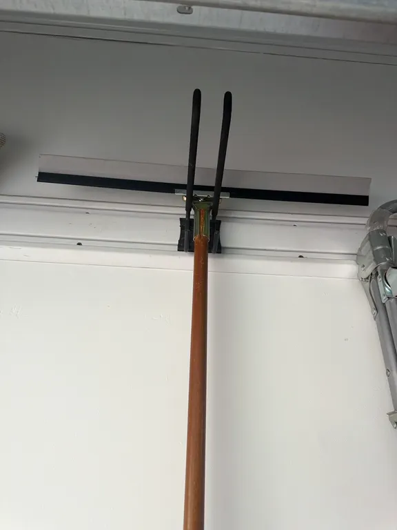 New floor squeegee