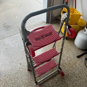 Step ladder/Dolly/  heavy duty good unit