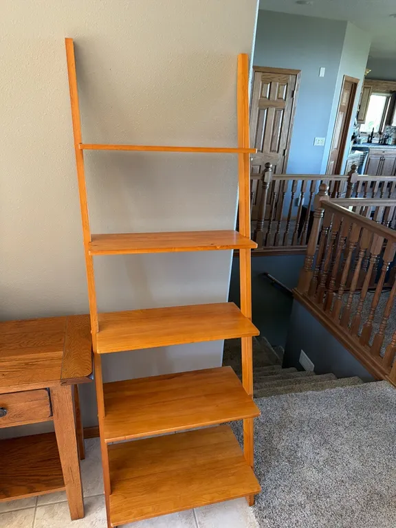 Shelf