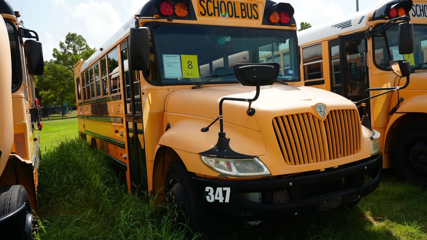 2010 International CE School Bus