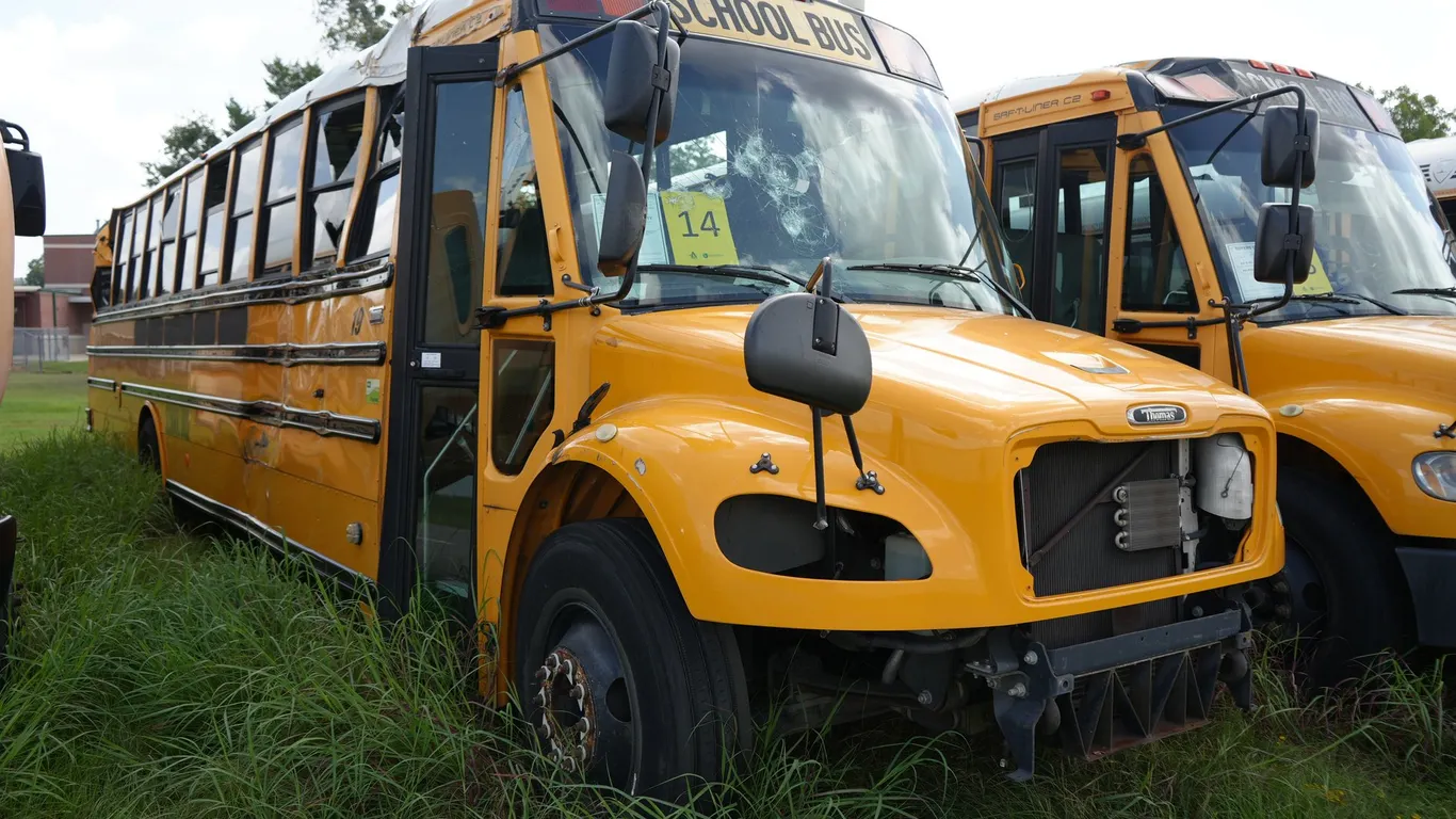 2020 Freightliner Thomas School Bus (Wrecked) - Will Need to be Towed