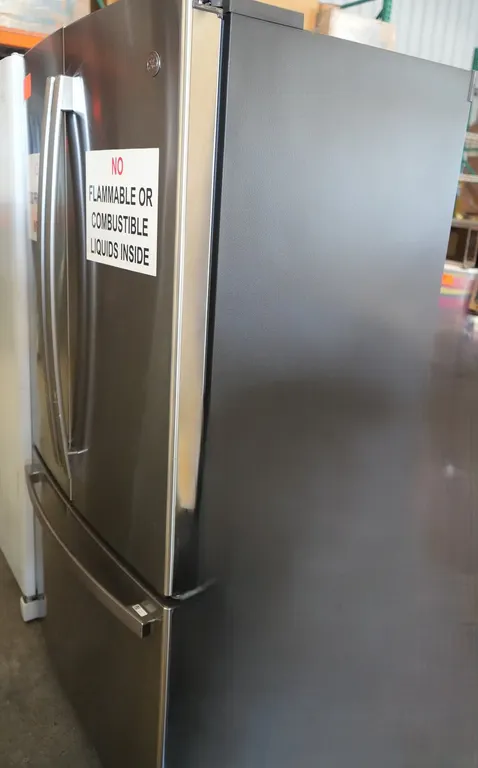 GE Refrigerator