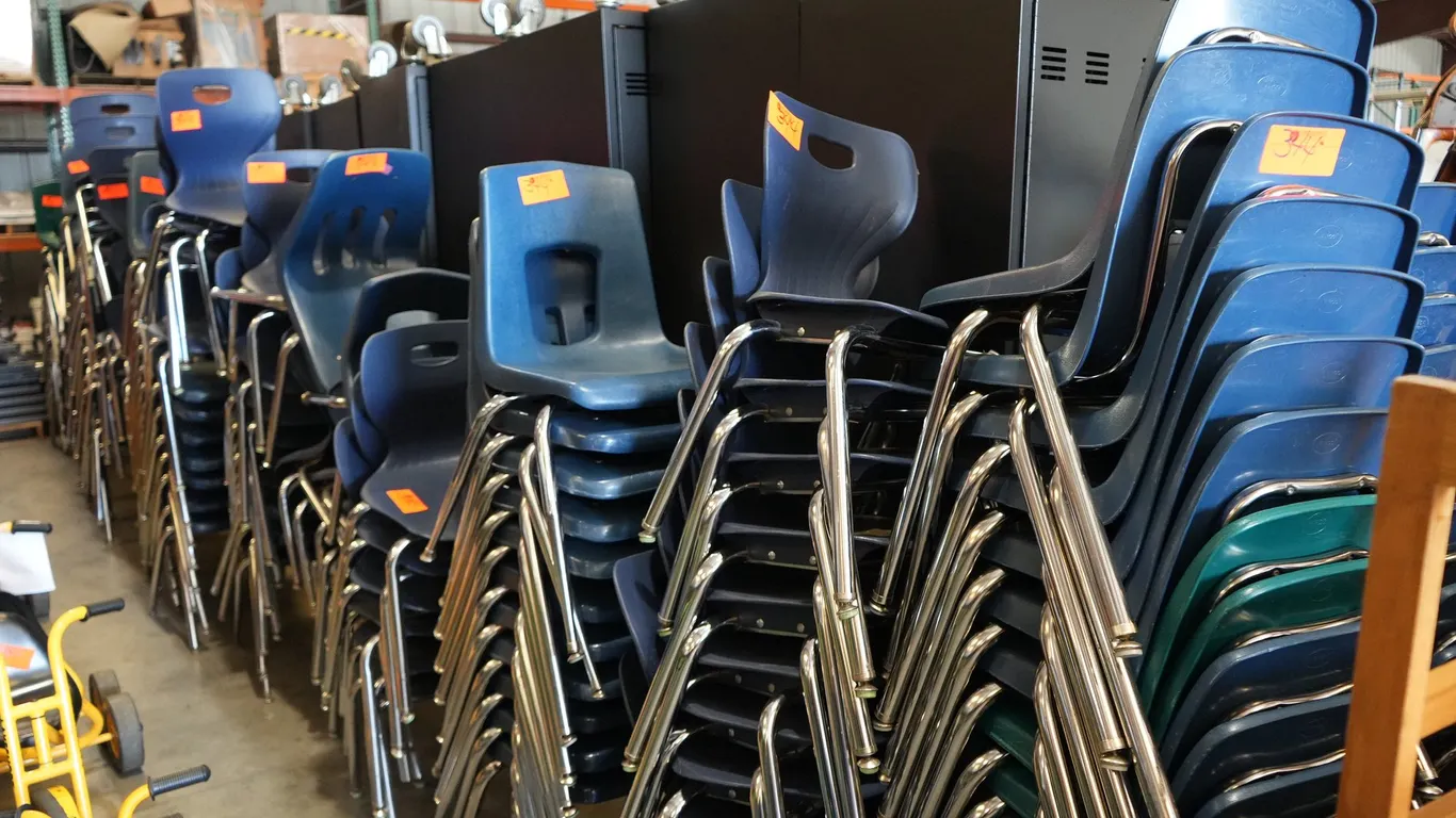 Student Chairs