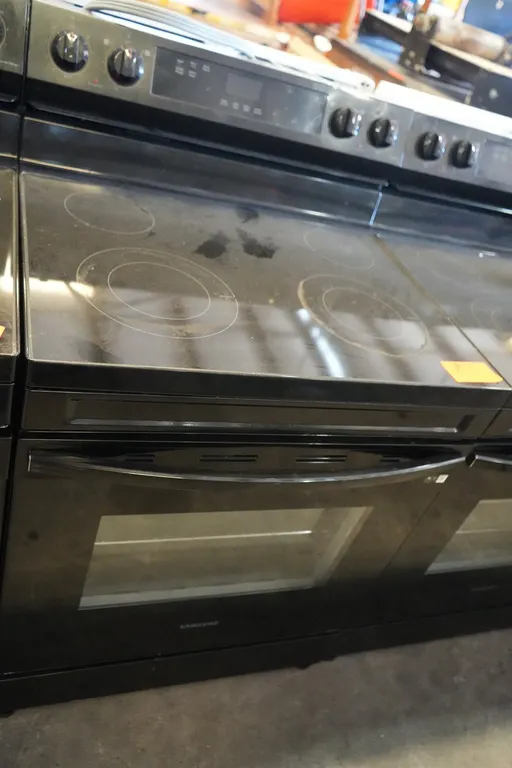 Samsung 4-Burner Range