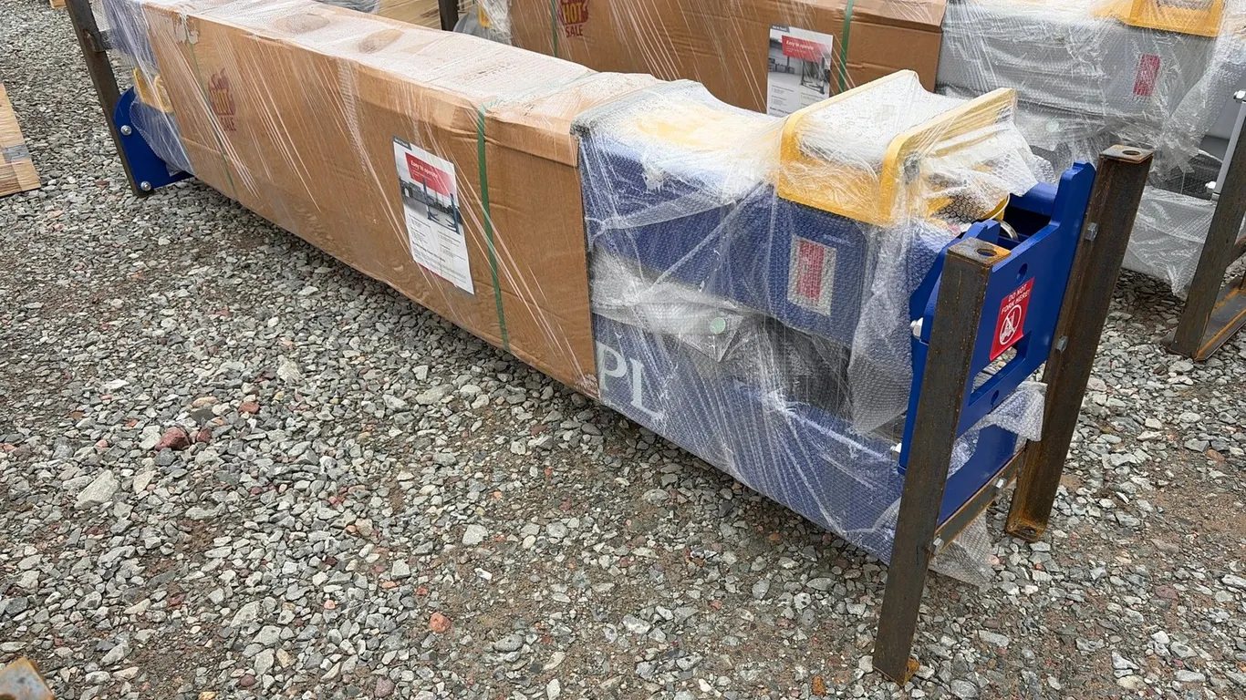 Unused TPL 10,000lbs Two-Post Vehicle Lift