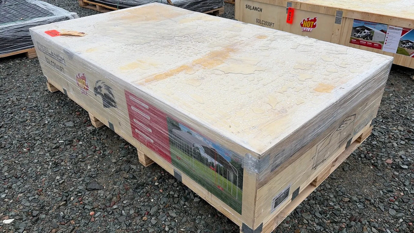 Unused SDLANCH SDLC2040FT Metal Carport