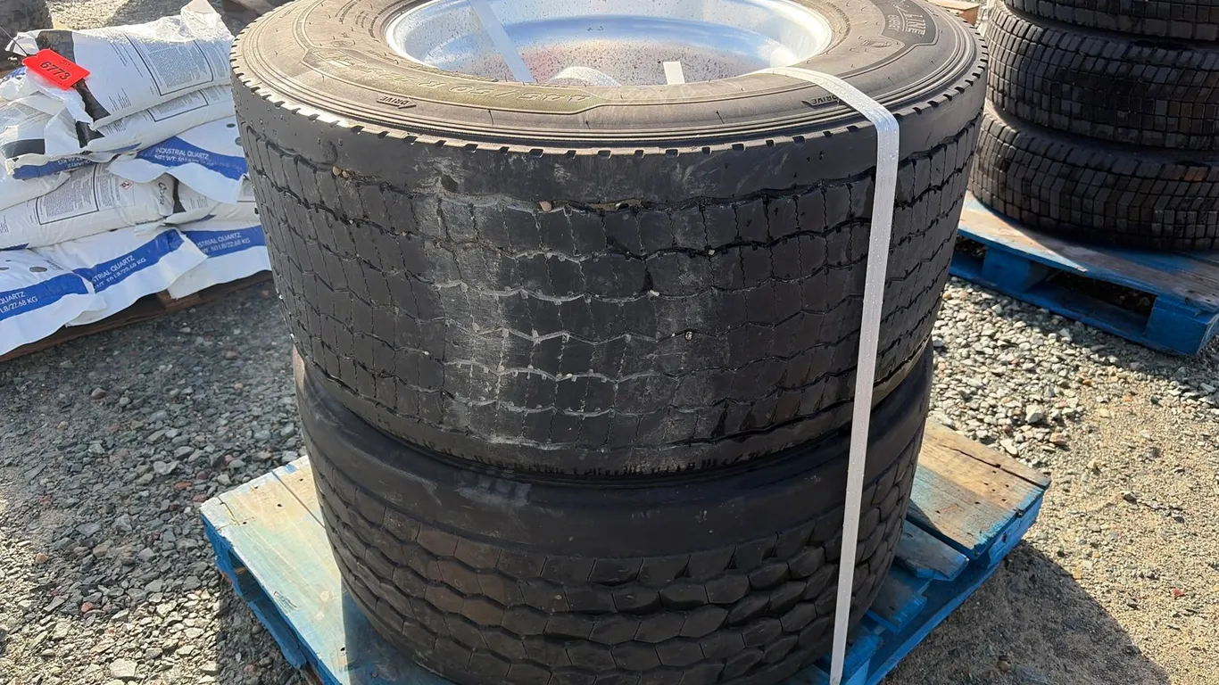 (2) Michelin X One 445/50R22.5 Tires W/Rims