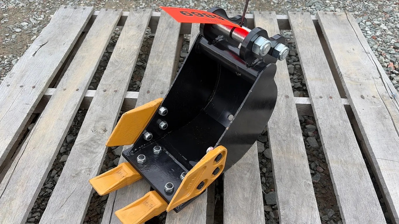 Approx. 7" Unused Mini Excavator Bucket