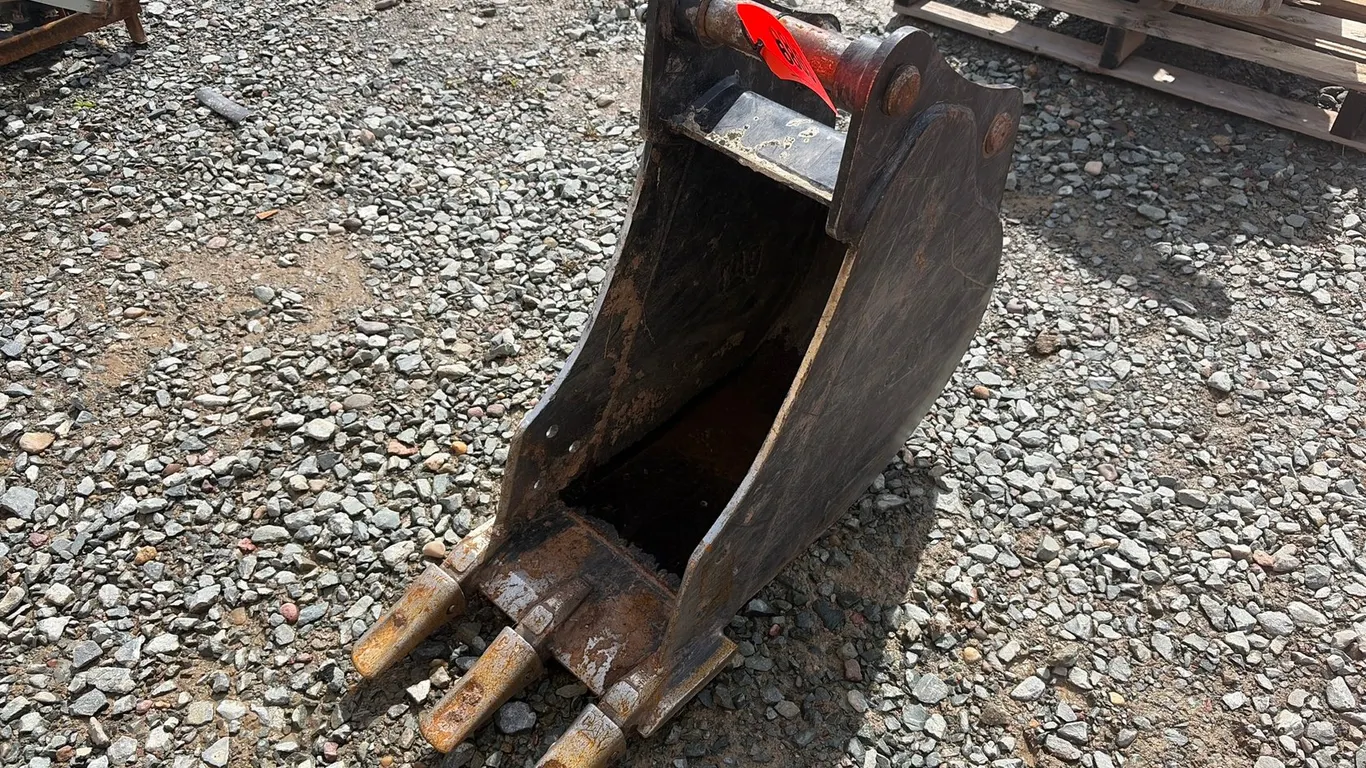 Approx. 12" Caterpillar Mini Excavator Bucket