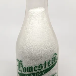 TRPQ QUART MILK BOTTLE HOMESTEAD DAIRY JOHN STARCH LA CROSSE WISCONSIN (FARM SCENE)