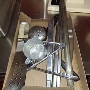 Assorted Utensils