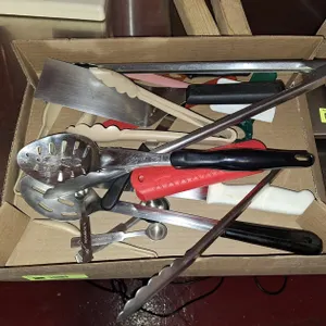 Assorted Utensils
