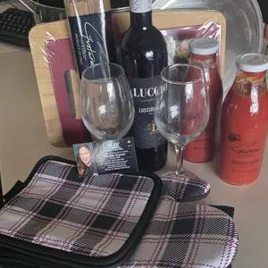 Wine & Dine