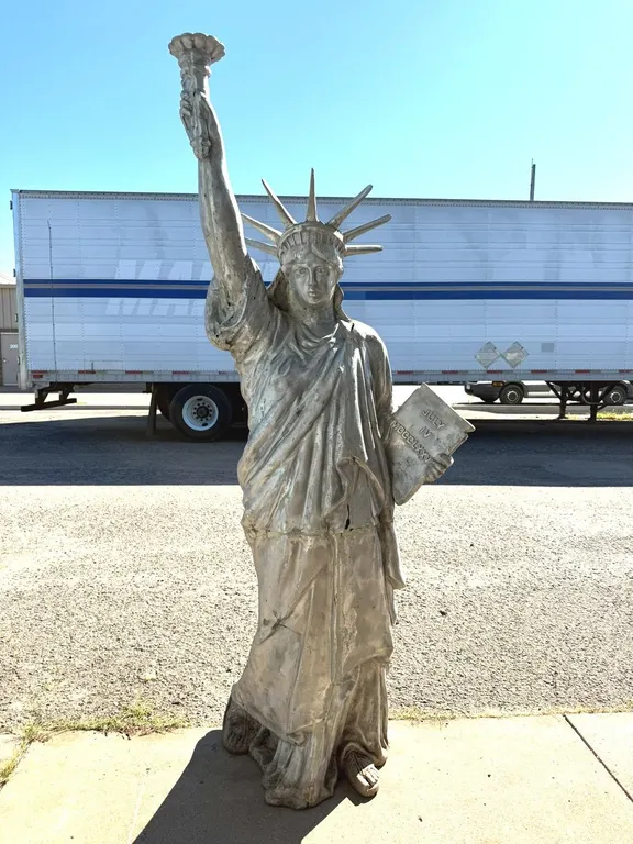 Large Scale Statue of Liberty