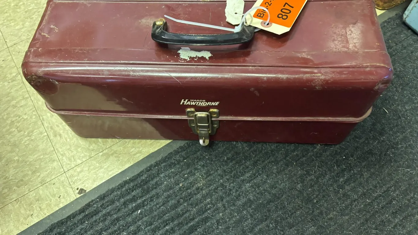 Wards Hawthorne Tool Box