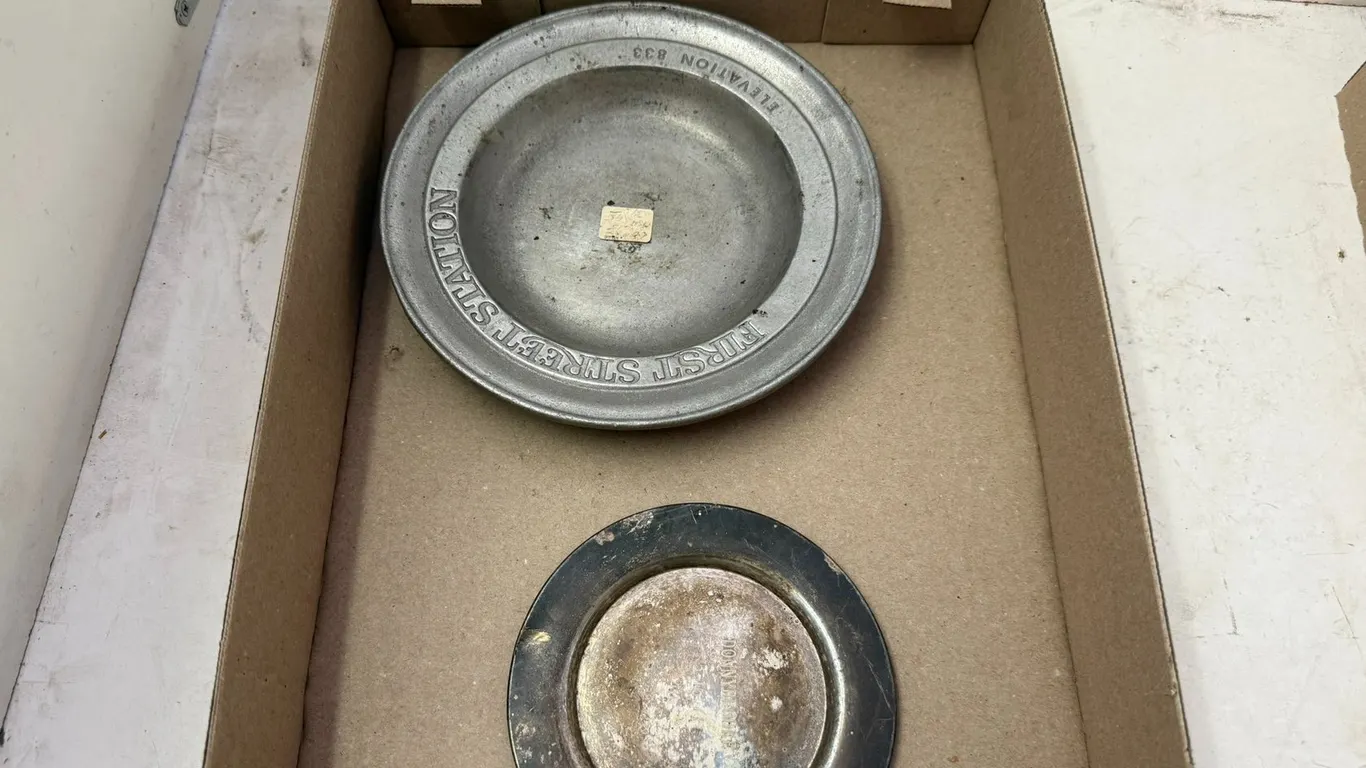 (2) Metal Plates
