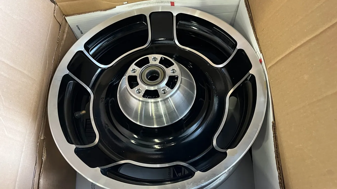 Rear Street Glide Rim