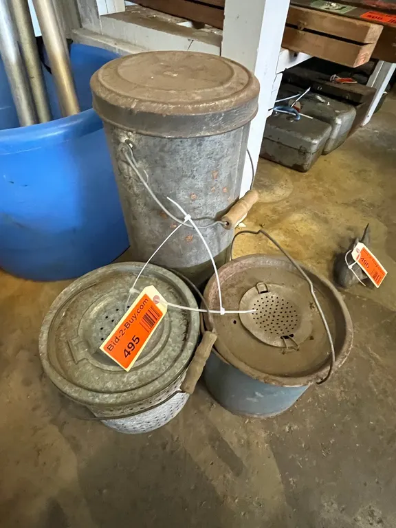 Mino Bucket, Air Breather Bucket, and Vintage Can