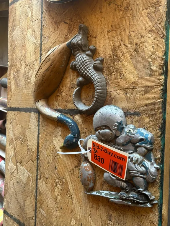 (3) Vintage Wall Decorations