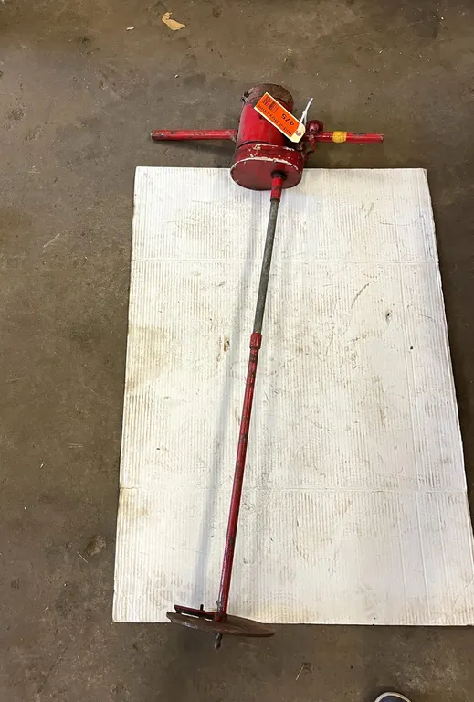 Vintage Auger