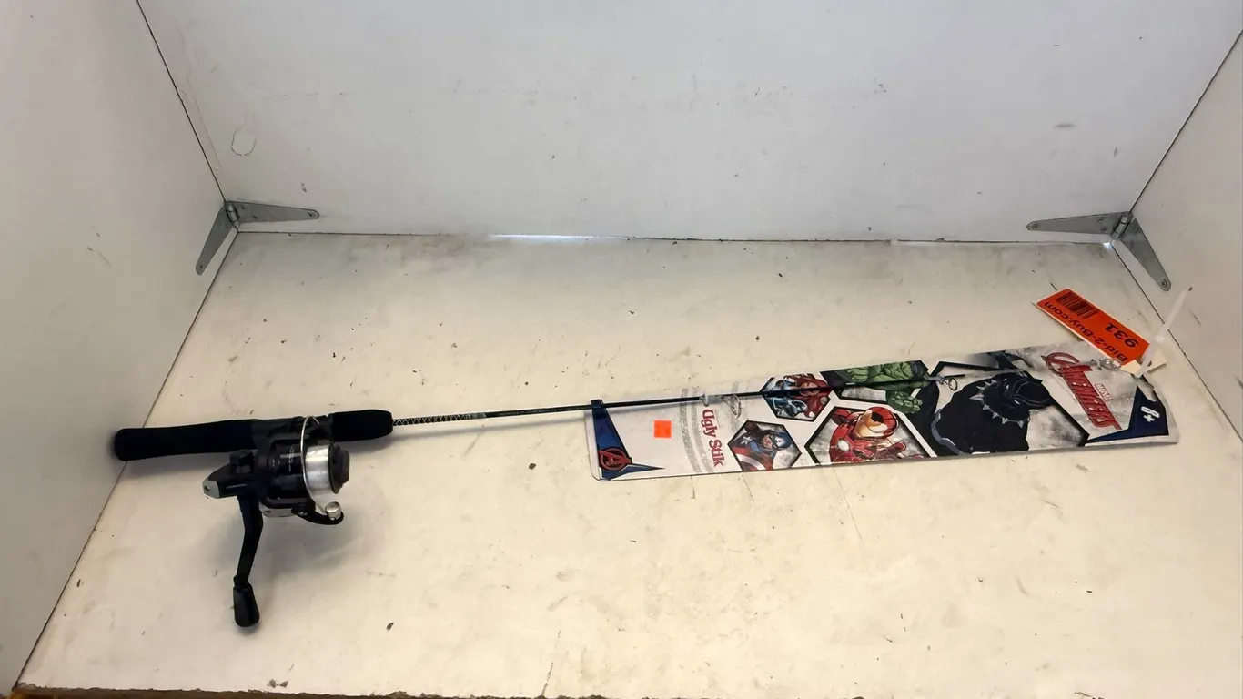 Ugly Stick Avengers Theme Fishing Pole