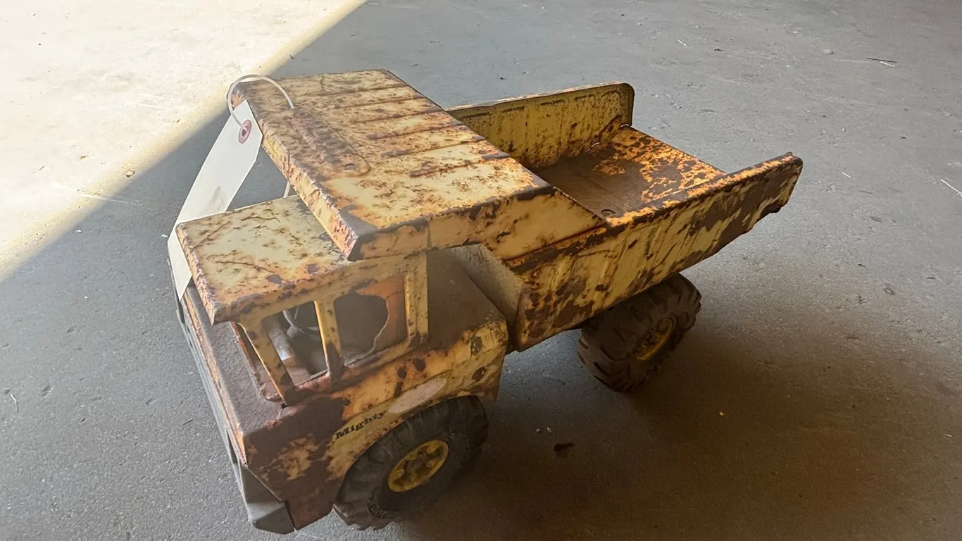 Vintage Tonka Dump Truck
